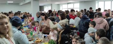 На благодійному ярмарку в Кілії на потреби ЗСУ зібрали колосальну суму коштів 